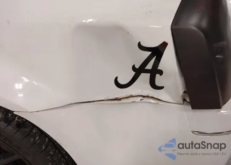 2010 Chrysler 300 Touring/Signature Series/Executive Series из США, поврежденный, VIN 2C3CA5CV0AH324890